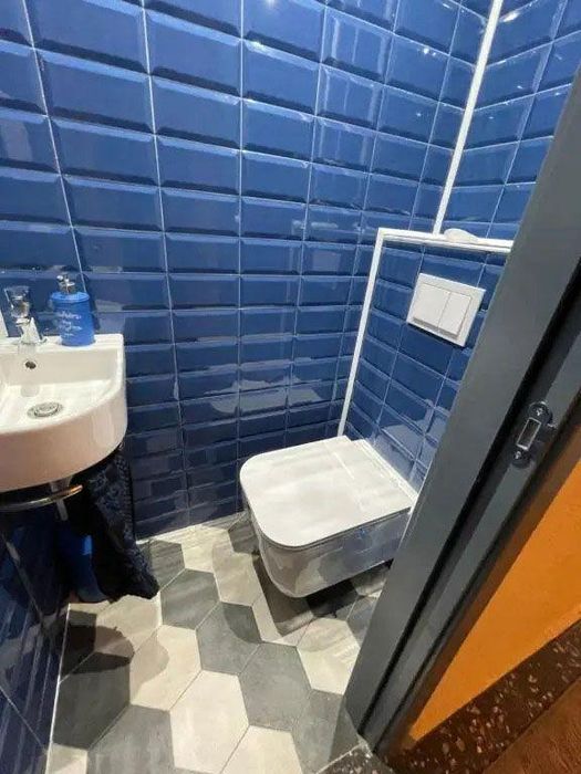 Дава се под наем Тристаен апартамент в София, Център - 80 кв.м за 1095.99 € - Снимка #10