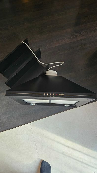 Аспиратор Gorenje черен