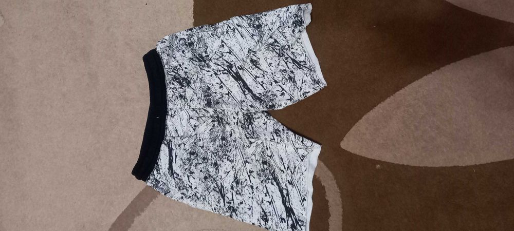 Къси панталони за момче