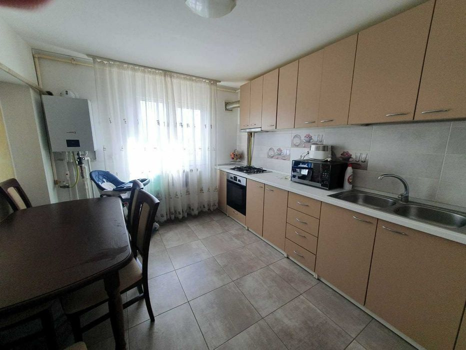 Apartament cu 2 camere de vânzare