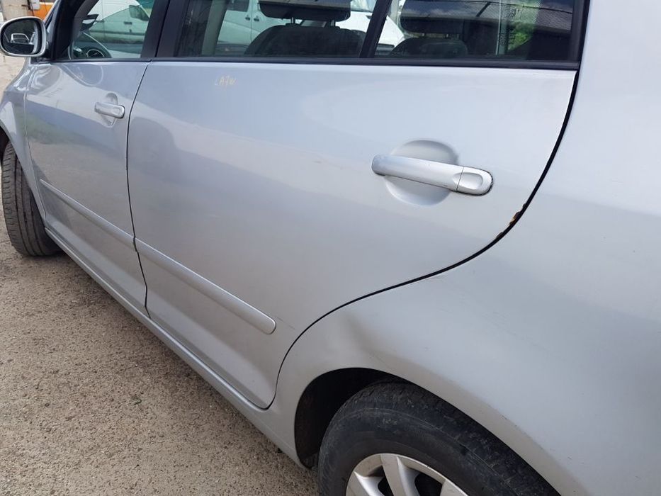 Usa / Portiera Stanga Spate VW Golf 5 Plus 2004 - 2008 Cod Culoare LA7W