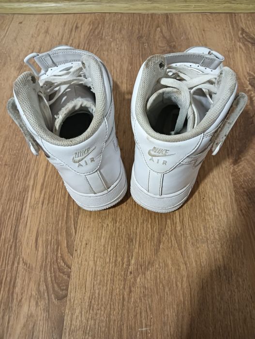 Nike Air foce 1 mid alb mărimea 39