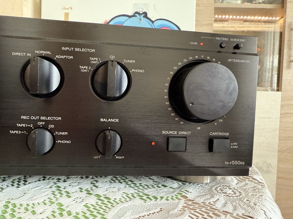 Sony TA-F550ES Качествен стерео усилвател