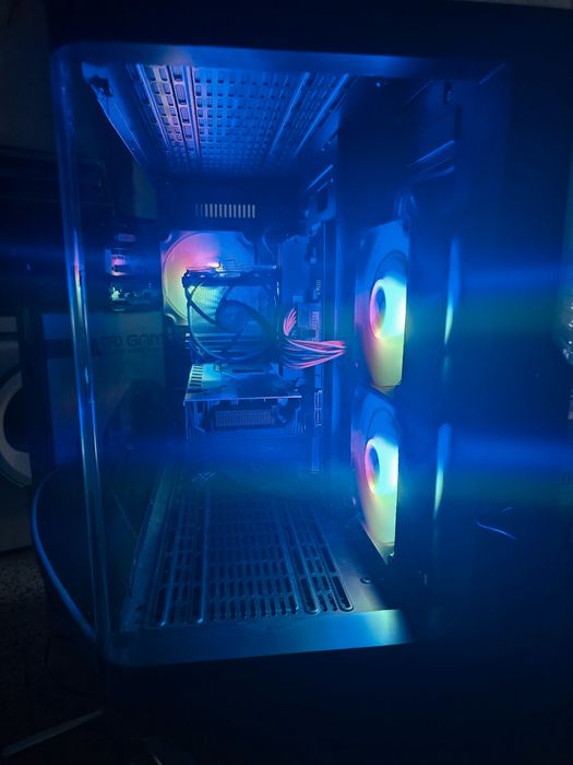 Бюджетен Гейминг Компютър i7 / RX 580 8GB / 16GB RAM / NVMe 512gb