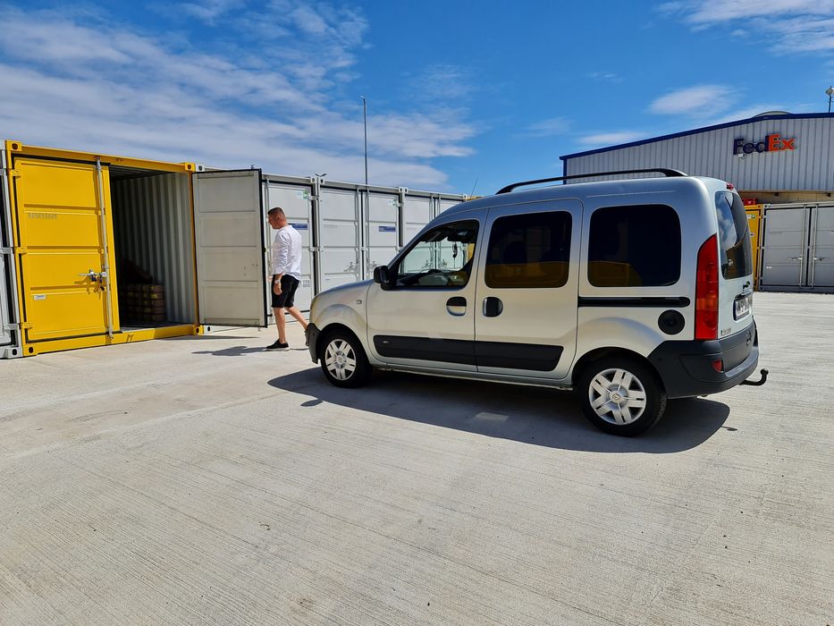 Inchiriez spatiu depozitare in container garaj