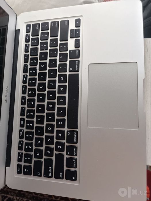 MacBook Air 13" (2017)