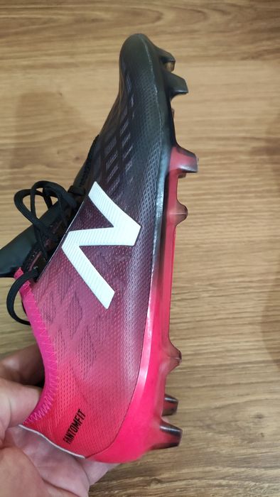 New Balance футболни бутонки 37 номер