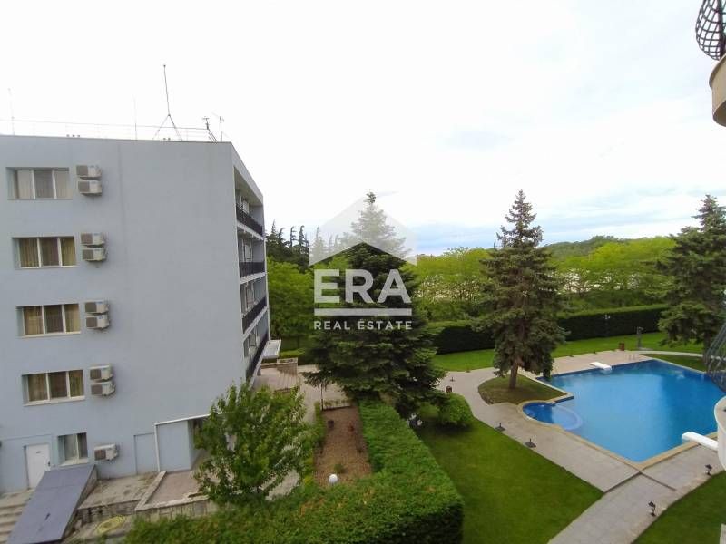 Продава се Двустаен апартамент в к.к. Св.Св. Константин и Елена - 83 кв.м за 2025 €/кв.м - Снимка #9