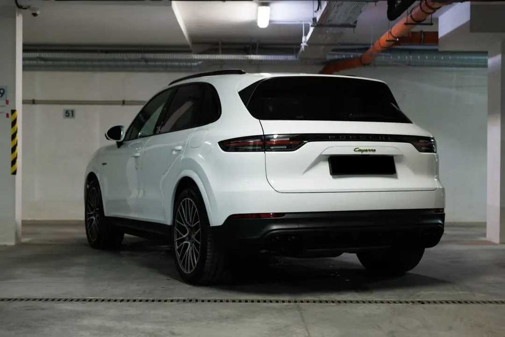 Porsche Cayenne E-Hybrid Platinum Editon