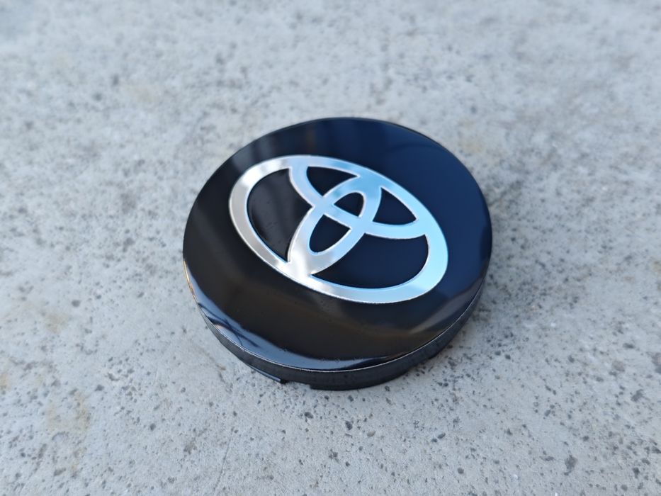 Капачки за тойота с размера 52мм на 56мм за много модели.