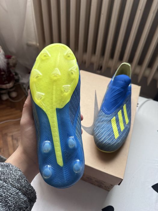 Adidas X ghete de iarba