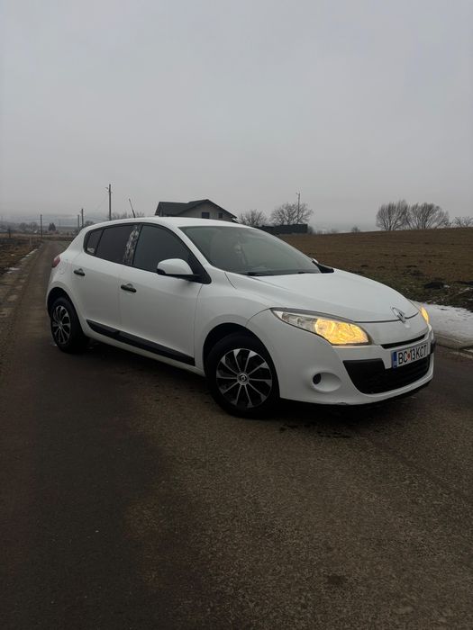 Vand Renault Megane 3 1.5 dci 2010