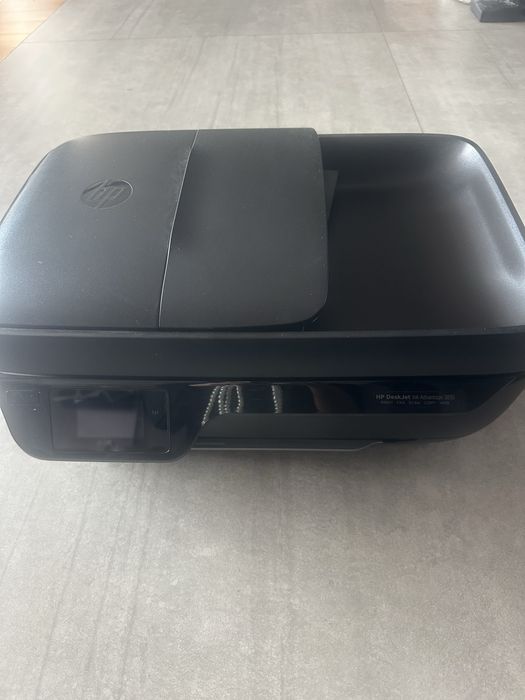 Продавам принтер