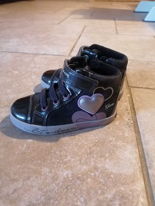 Ghete Geox fetite nr. 22