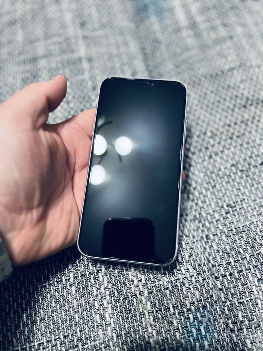 iPhone XR 128GB – Alb – baterie 100%