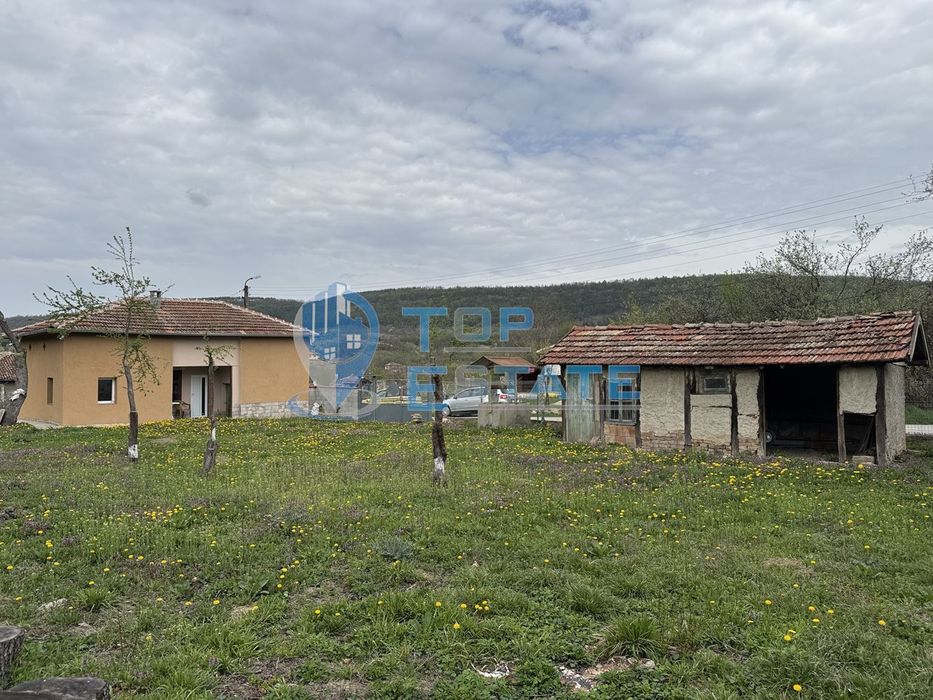 Продава се Къща в с. Пчелище, Област Велико Търново - 100 кв.м за 640 €/кв.м - Снимка #9