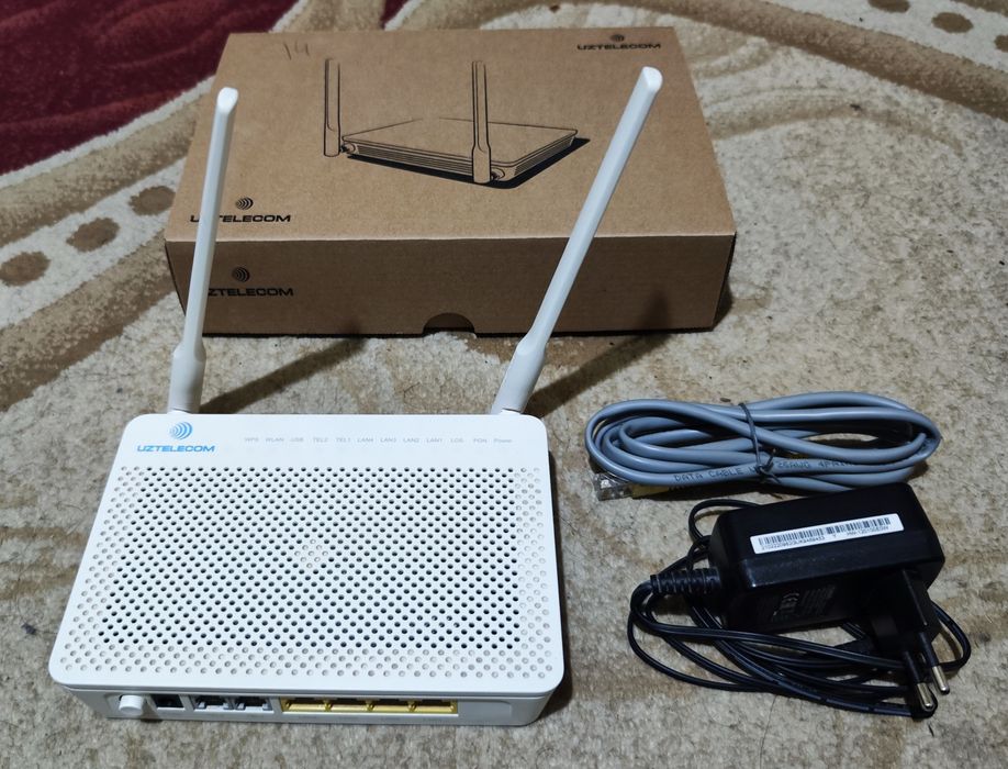 Роутер Huawei HG8245H5 GPON UZTELECOM