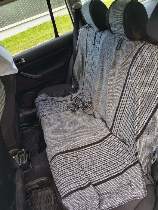 Volkswagen Golf 1.6 Benzina consum mic