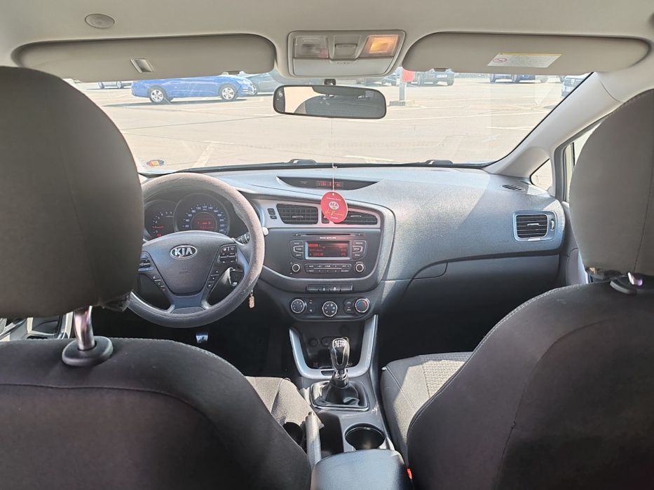 Kia Ceed 1.4 CRDi 2013 | 238.000 km | Distribuție + frâne făcute + ulei si filtre