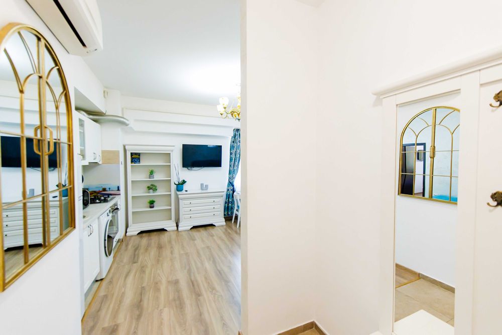 IS LUX!! Cazare Regim Hotelier Iasi Central Palas Ap Noi 1-2-3 Cam