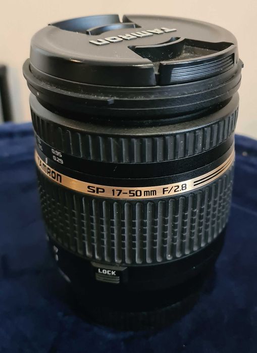 Canon EOS 70D с обектив Tamron SP 17-50 f/2.8 Di II VC +допълнения