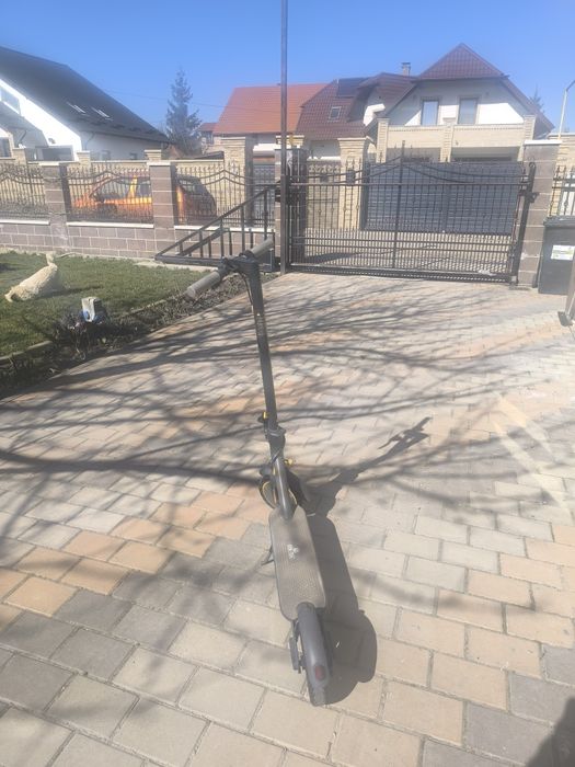 Trotineta electrica V8