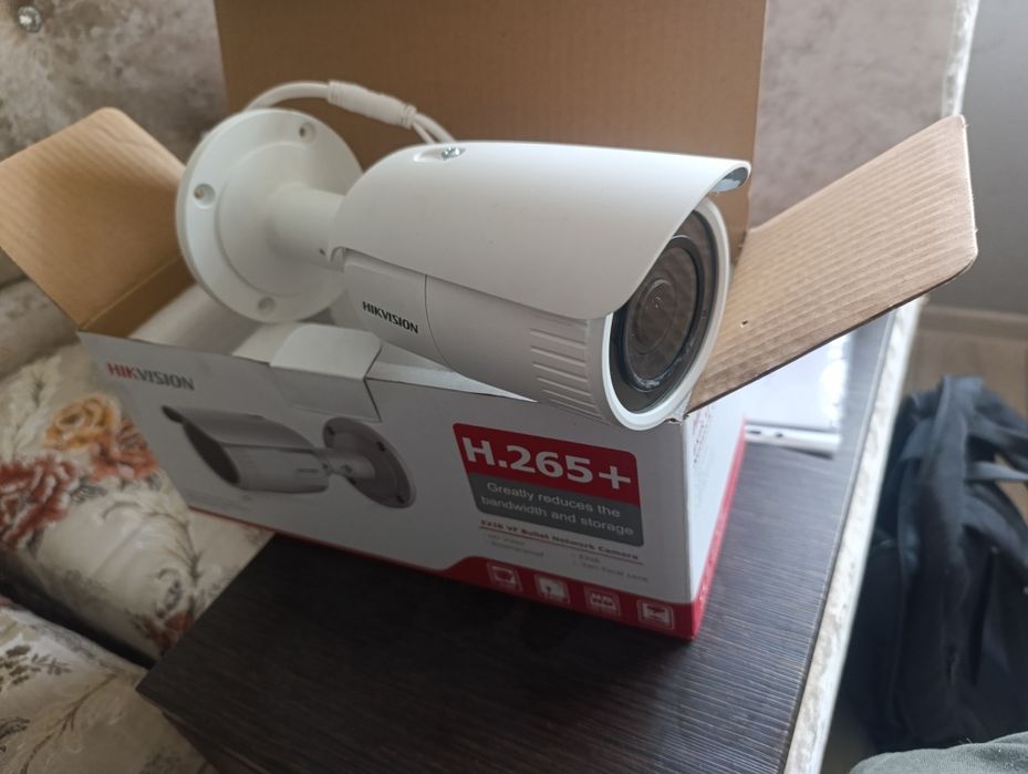 Видеокамера Hikvision