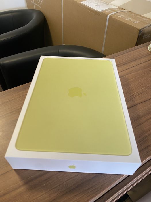 MacBook Neo 15 A18 Pro, 256 GB, 8 GB RAM, Citrus, Sigilat, Cod produs: 0RXJ