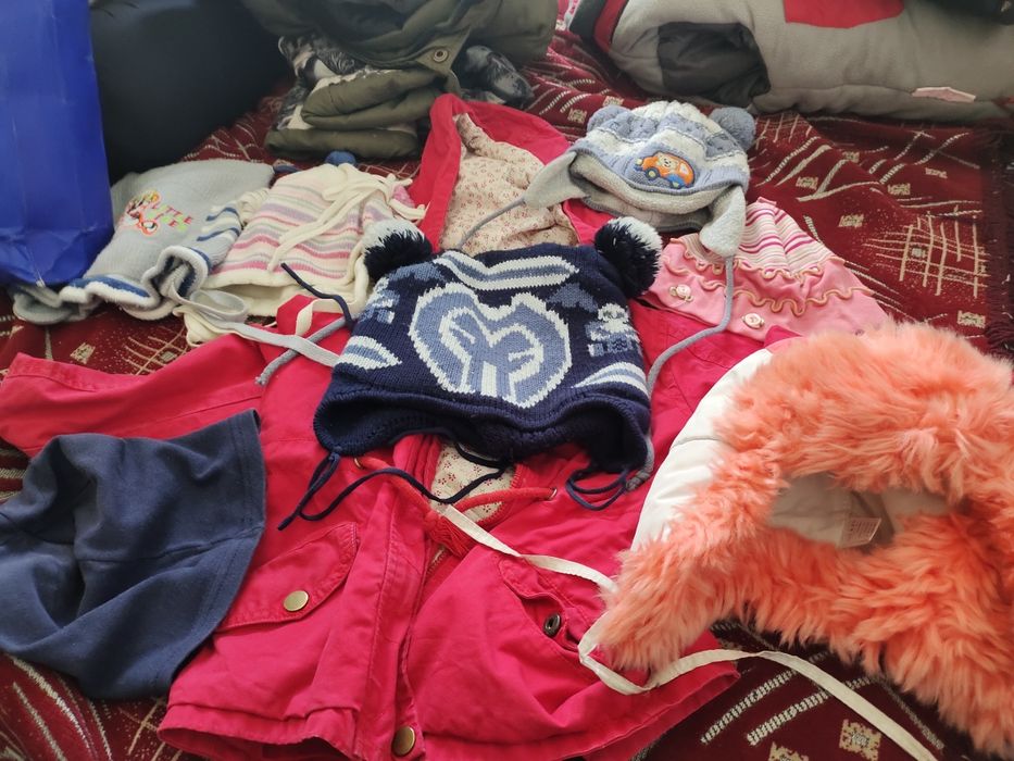 Продам детские вещи на мальчика и девочку