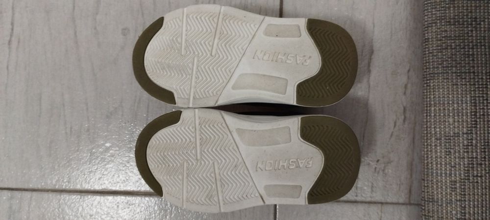 Детски боти Reserved 22/23 номер