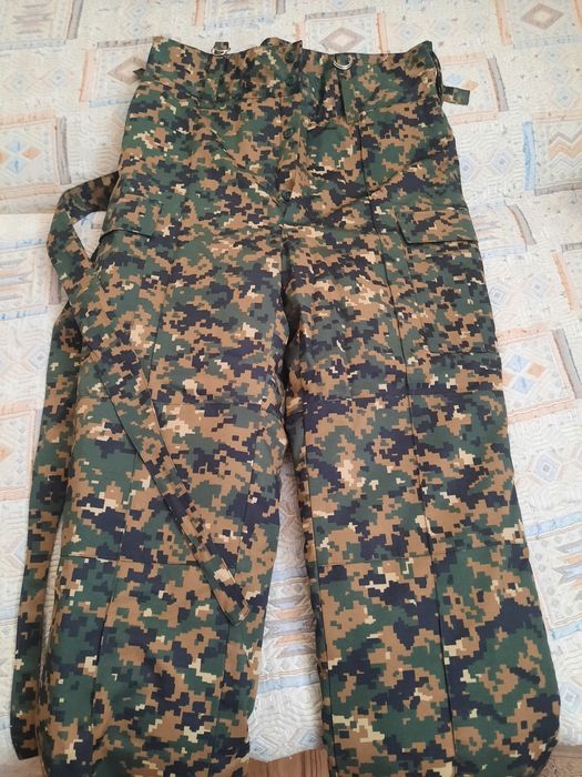 Зимний костюм камуфлированный