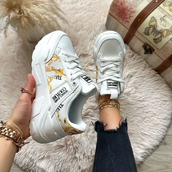 Adidași dama Versace