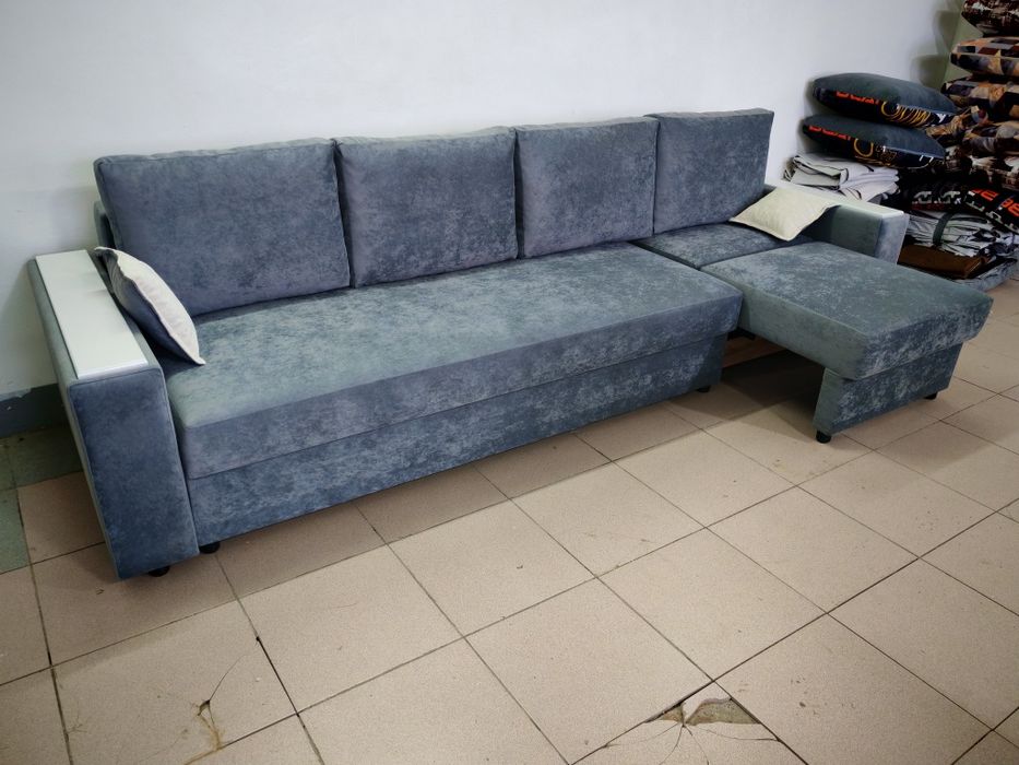 Распродажа диванов