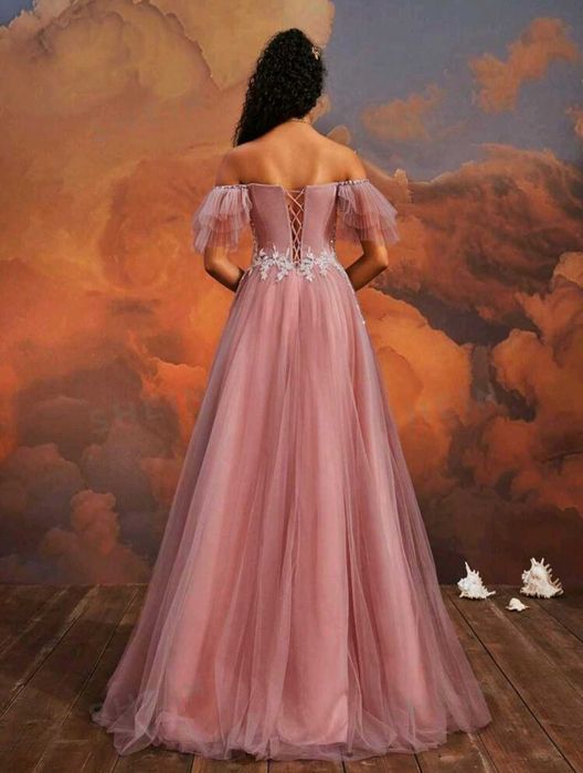 Vând rochie dama eleganta