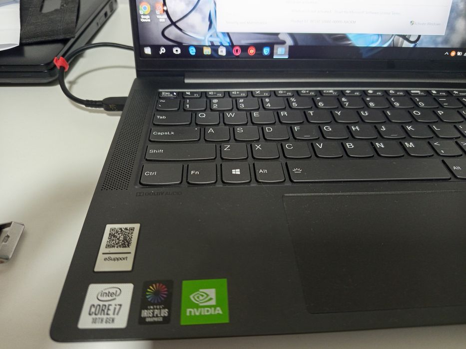 Lenovo idepad 5 14il05  i7gen10