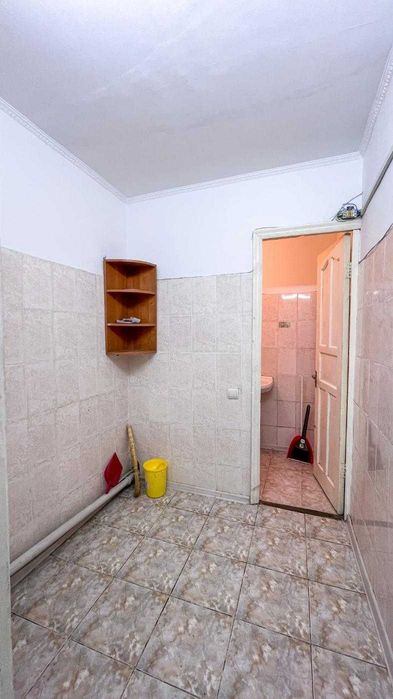 продается коммерция мкр Самал