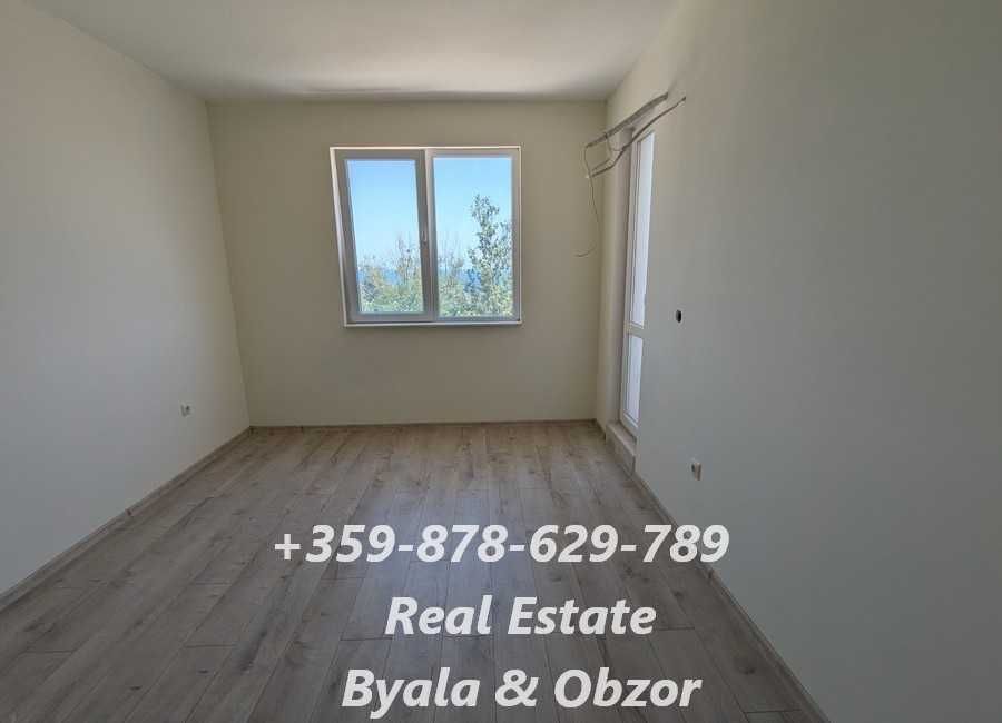 Дава се под наем Двустаен апартамент в Бяла - 61 кв.м за 74311.59 € - Снимка #11