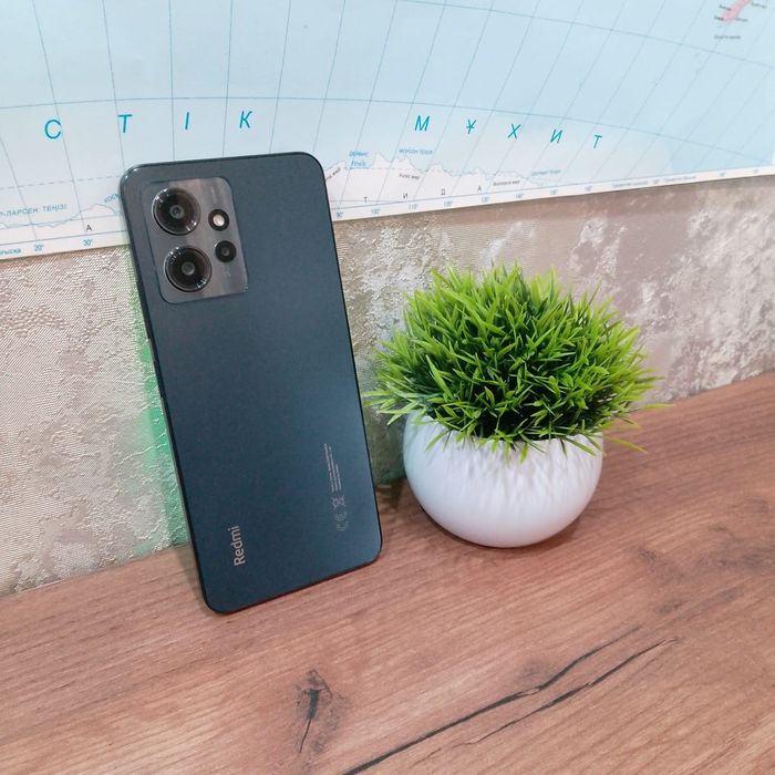 Смартфон Redmi note 12