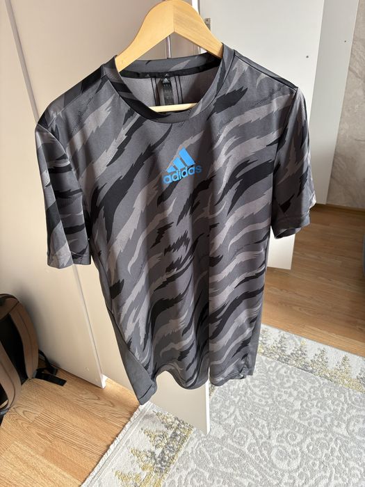 адидас оригинал идеал