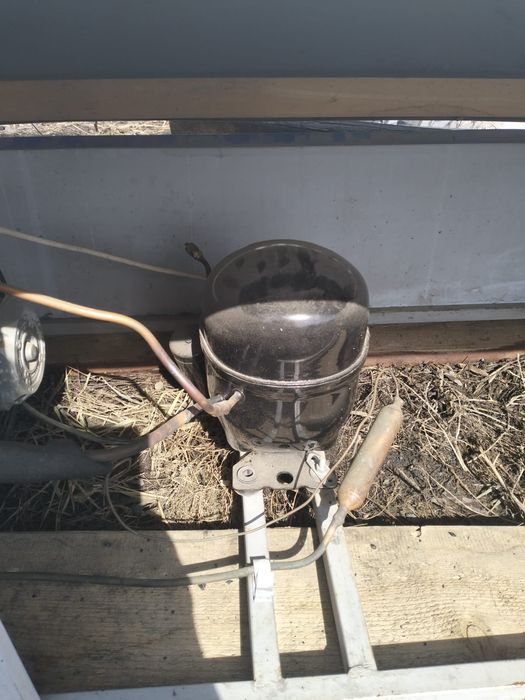 Холодильник для магазина