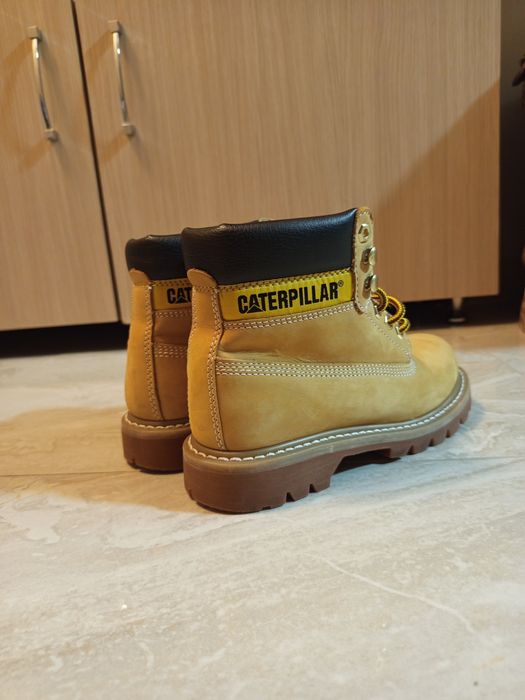 Ghete cat in stare buna