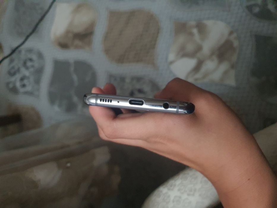 Samsung s10 zapchastga