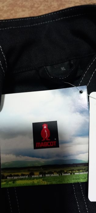 Jacheta salopeta Mascot