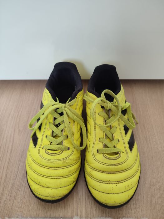 Маратонки за футбол Adidas 33номер