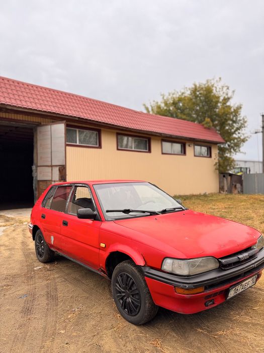 Продам Toyota corolla ee90
