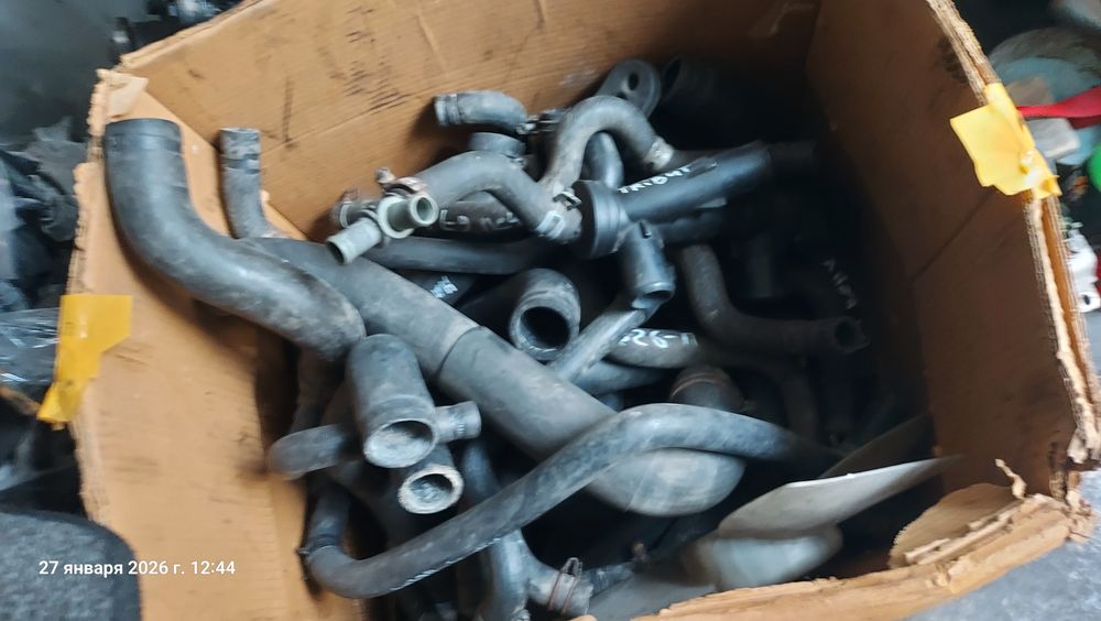 Шланг патрубок трубки Мерседес Е W210