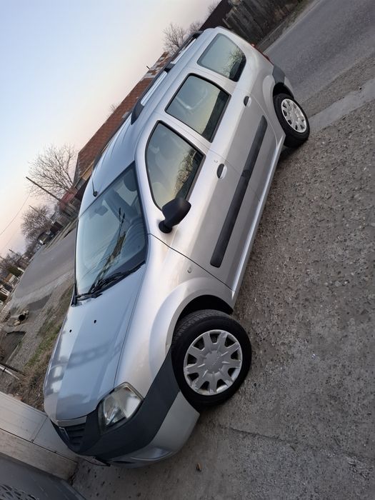 Dacia Logan MCV 1.6 8v  modelul cu AC funcțional