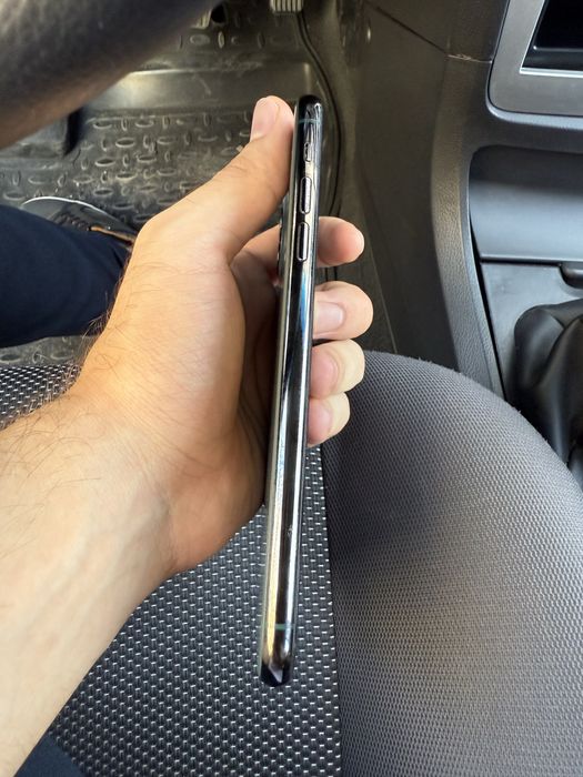 iPhone 11 Pro Max 256 gb iOS 16.6.1 sotiladi