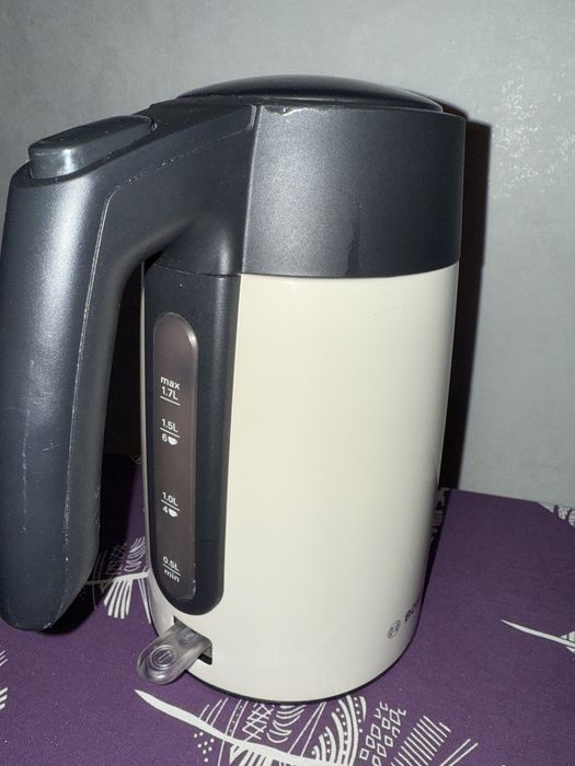 Продам чайник bosch