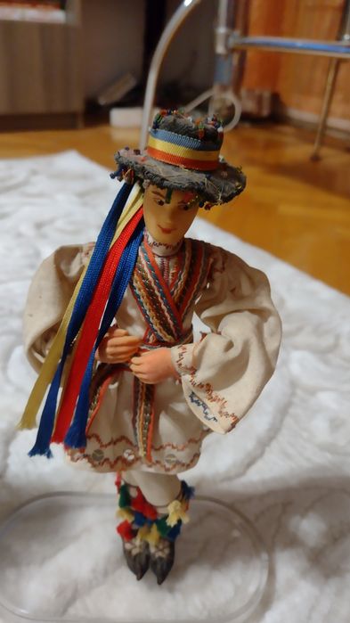 Păpuși tradiționale românești